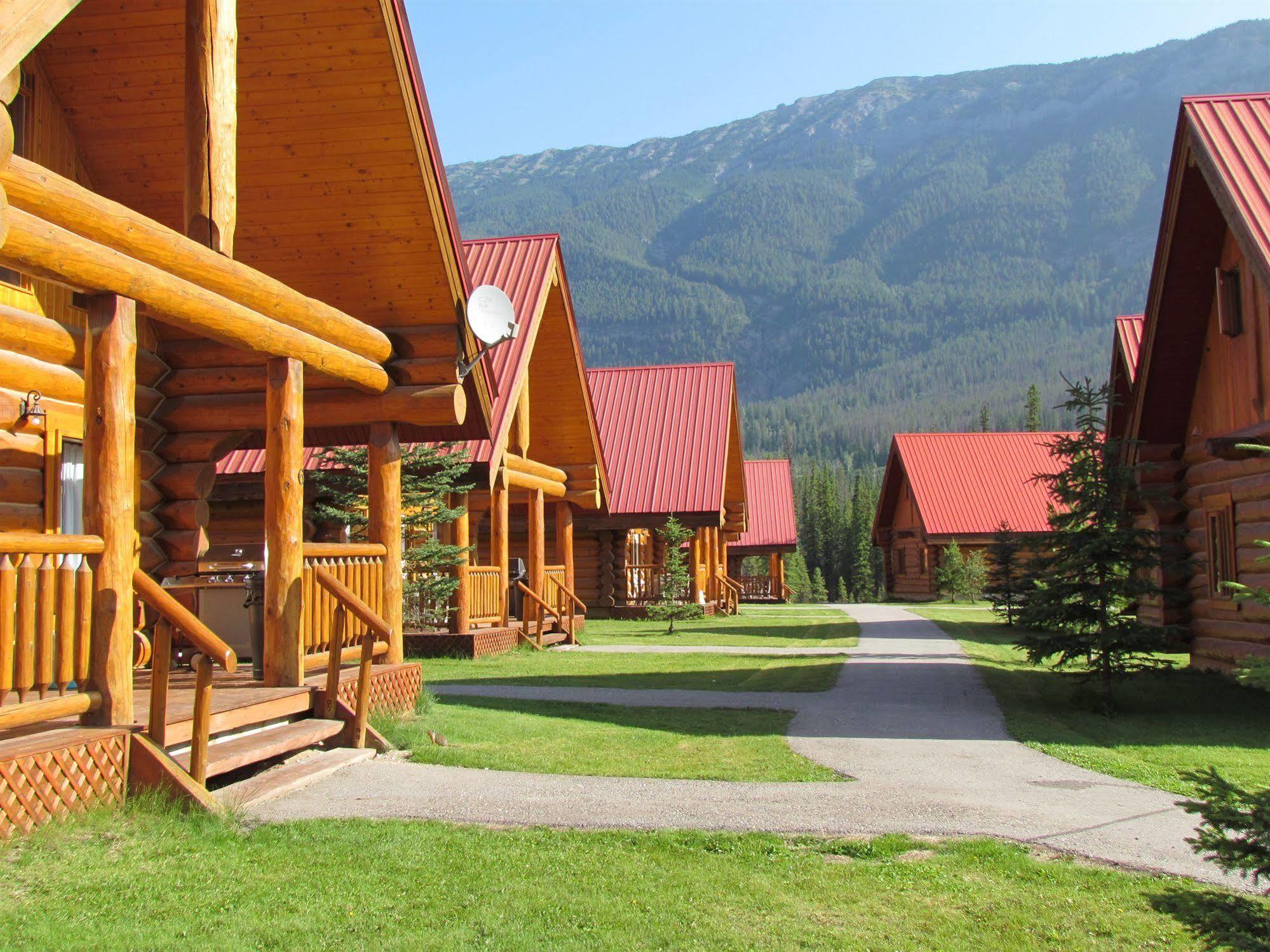 Chancellor Peak Chalets Parson Exterior photo