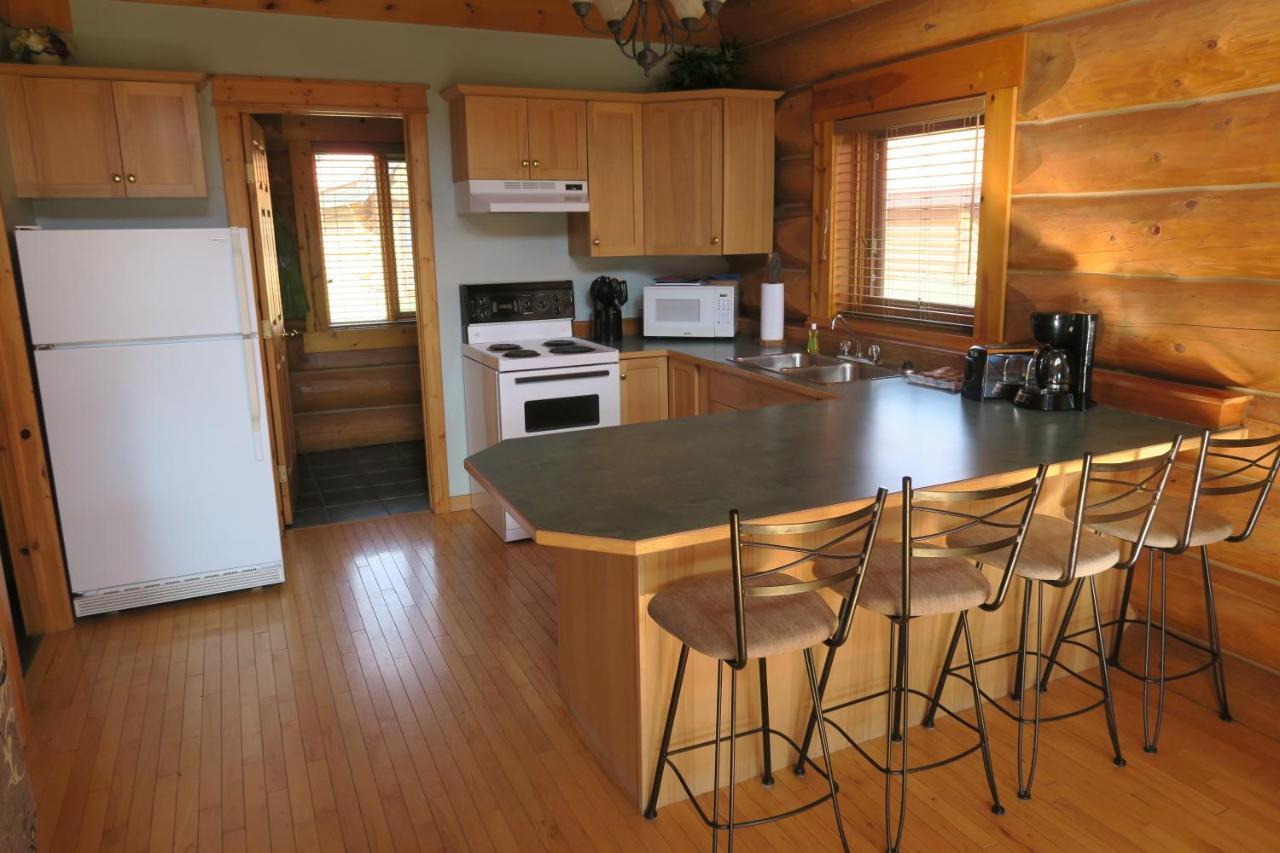 Chancellor Peak Chalets Parson Exterior photo